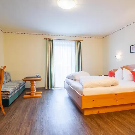 Alpenpension Elferblick Πανσιόν