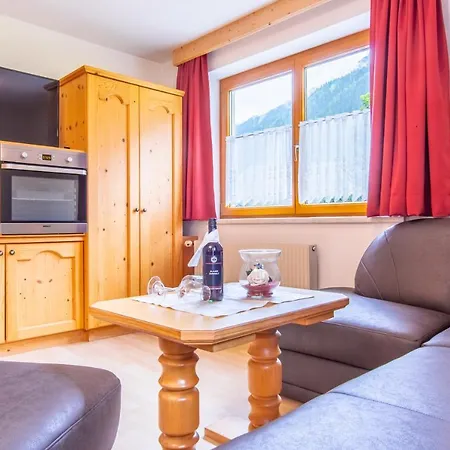 Alpenpension Elferblick ניוסטיפט אים סטובאיטל