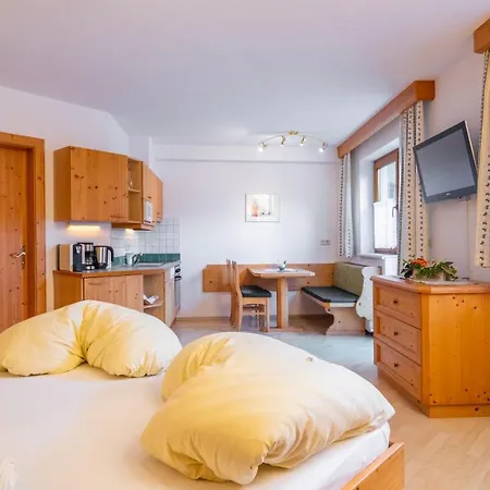 Alpenpension Elferblick ניוסטיפט אים סטובאיטל