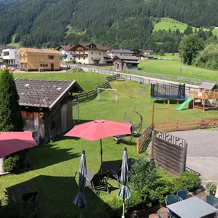 Casa de hóspedes Alpenpension Elferblick 4*