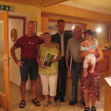 Alpenpension Elferblick בית הארחה