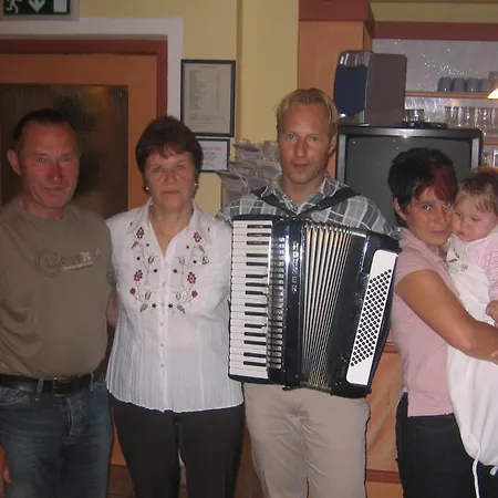 埃尔菲布里克阿尔卑旅馆 施图拜河谷新施蒂夫特